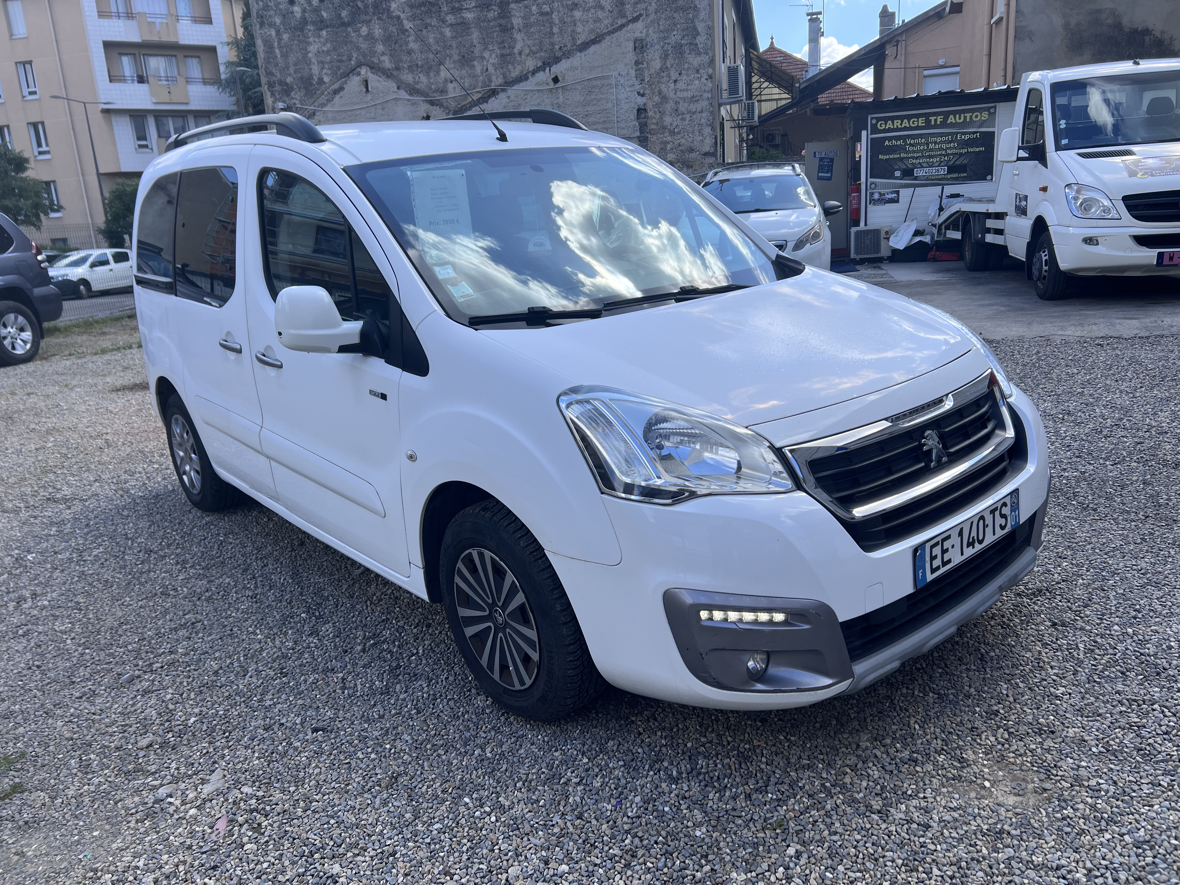 PEUGEOT PARTNER photo 1